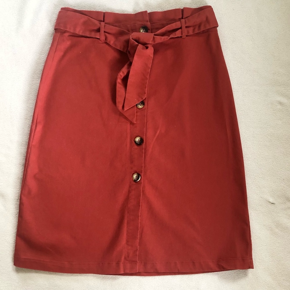 Just fab rust color midi skirt size L